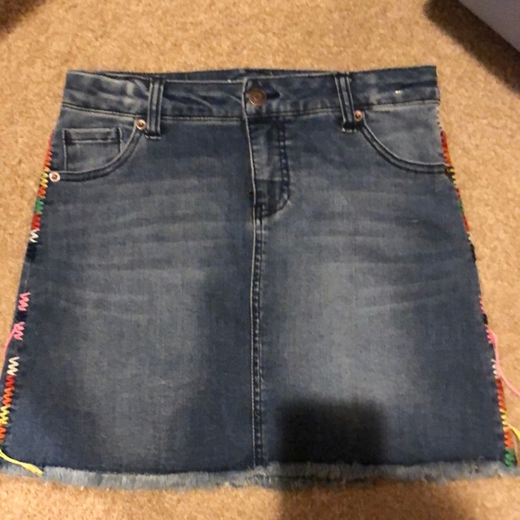 Jean skirt - Picture 1 of 2
